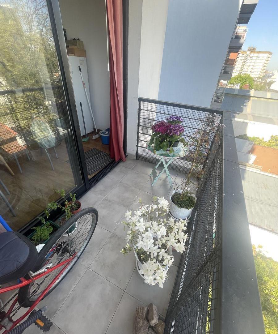 Foto de Departamento con balcon ambiente divisible en Parque Avellanreda, imagen 4
