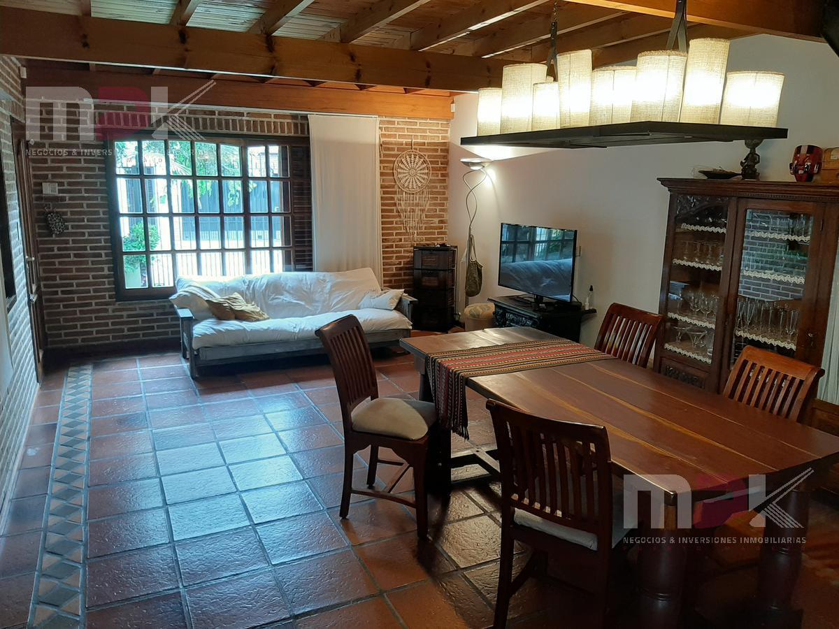 Foto de Excelente casa de 4 ambientes con terraza!, imagen 3