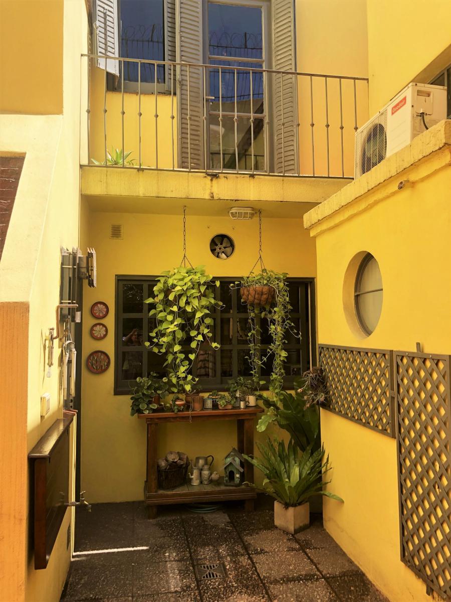 Casa de 5 Ambientes con Dependencia, Cochera Doble y 2 Terrazas en Barracas! 2