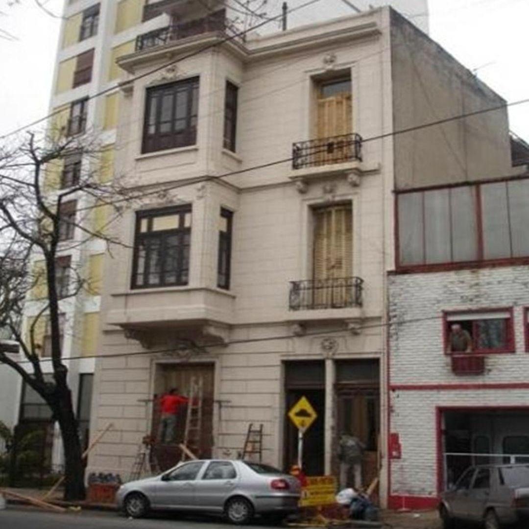 Excelente edificio de Planta baja y 3 Pisos en Barracas
