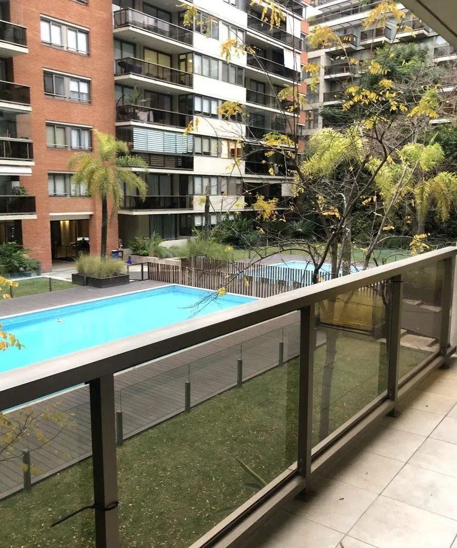 Alquiler! Departamento de 2 ambientes con balcón en Brisas 3
