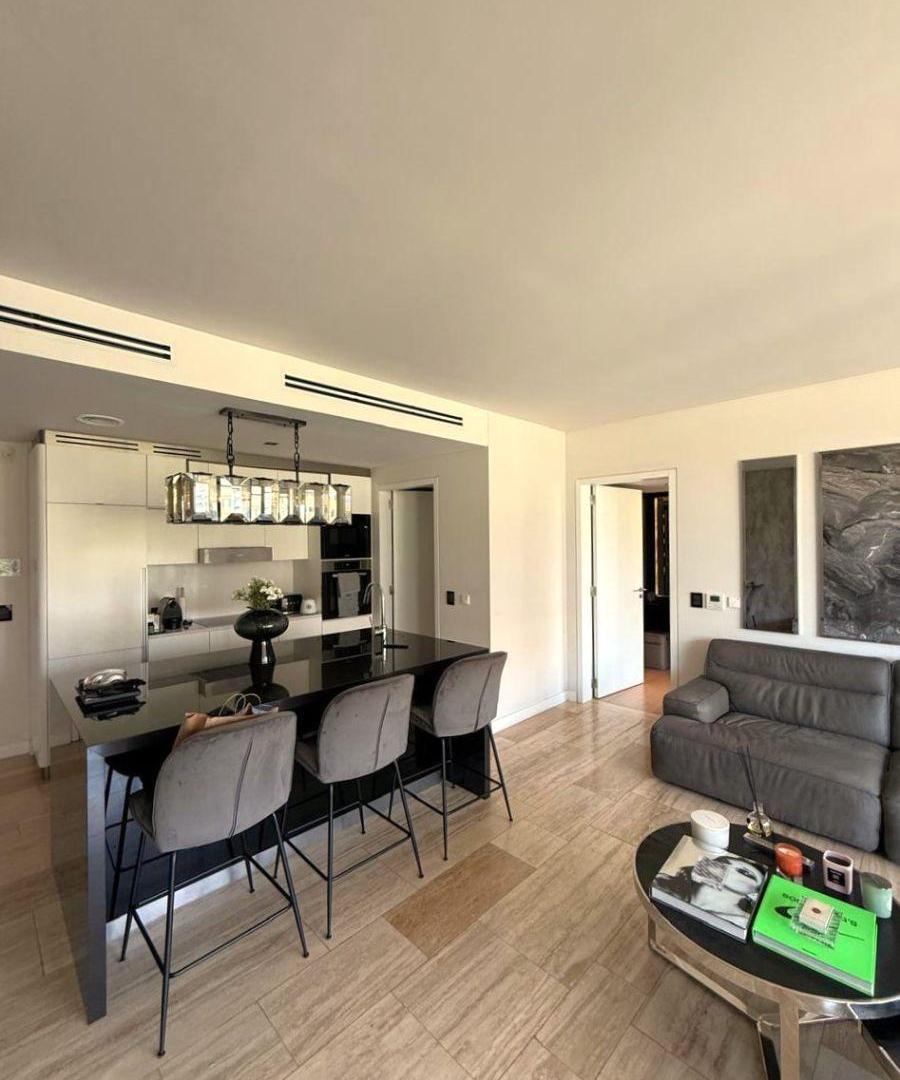 Foto de Exclusivo departamento de 2 ambientes, amoblado y con cochera en Oceana, imagen 4
