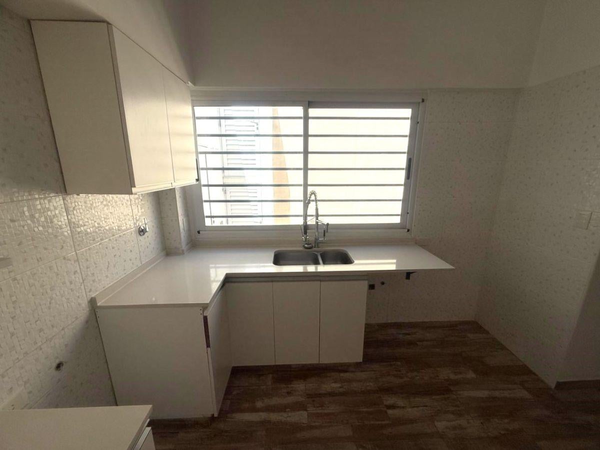 Foto de PH de 3 ambientes con patio refaccionado a nuevo, imagen 1