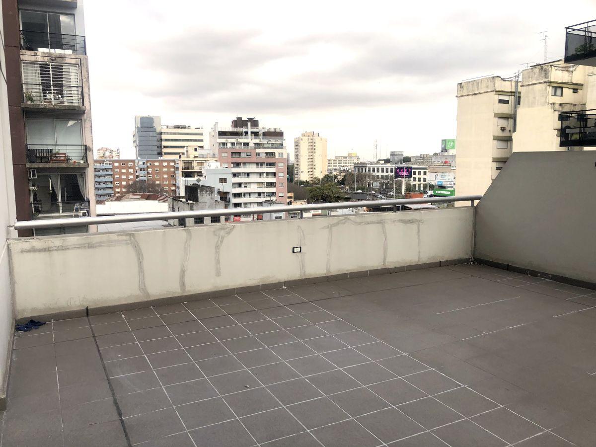 Foto de Departamento de 5 ambientes en dúplex con terraza propia en Barracas, imagen 4