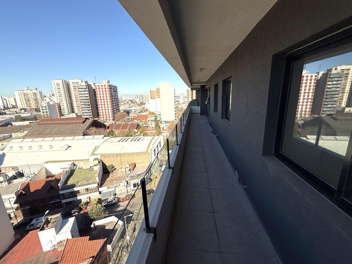 Foto de OPORTUNIDAD! Departamento de 4 ambientes a estrenar, imagen 2