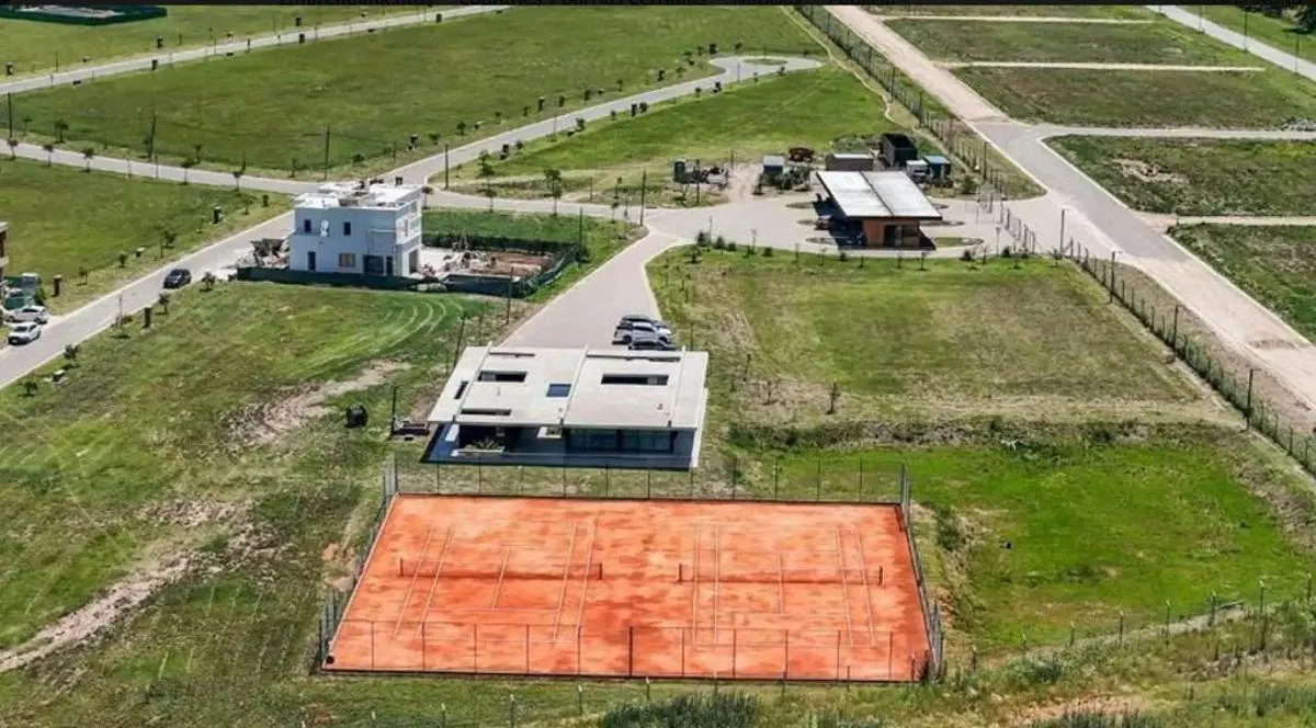 Lote en venta en Barrio Village Joven 1