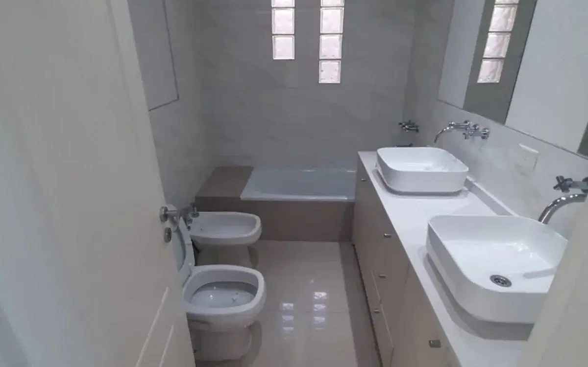 CASA EN VENTA EN BARRIO BS AS VILLAGE 2