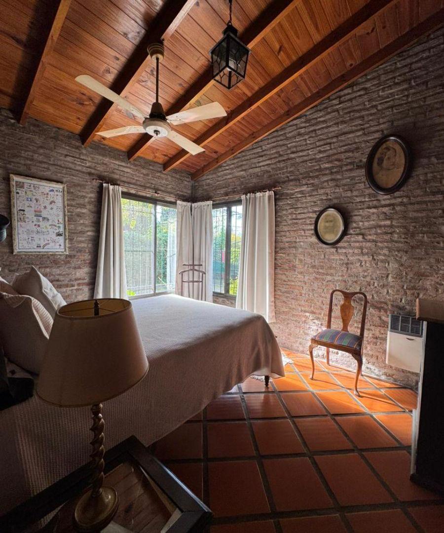 IMPORTANTE CASA EN VENTA EN BELLA VISTA