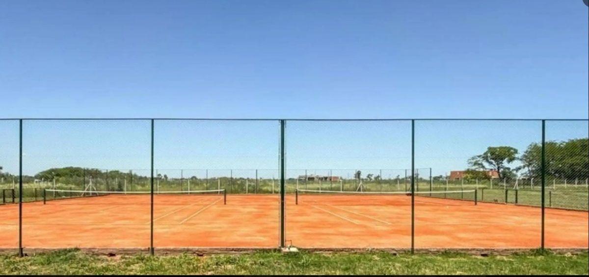 Foto de LOTE EN VENTA EN BARRIO VILLAGE PLAZA, imagen 2