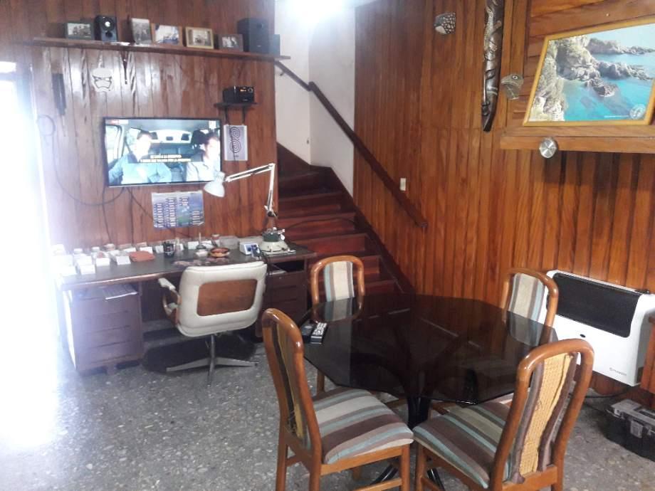 Duplex 4 amb Cochera Fondo - Venta - Ramos Mejia