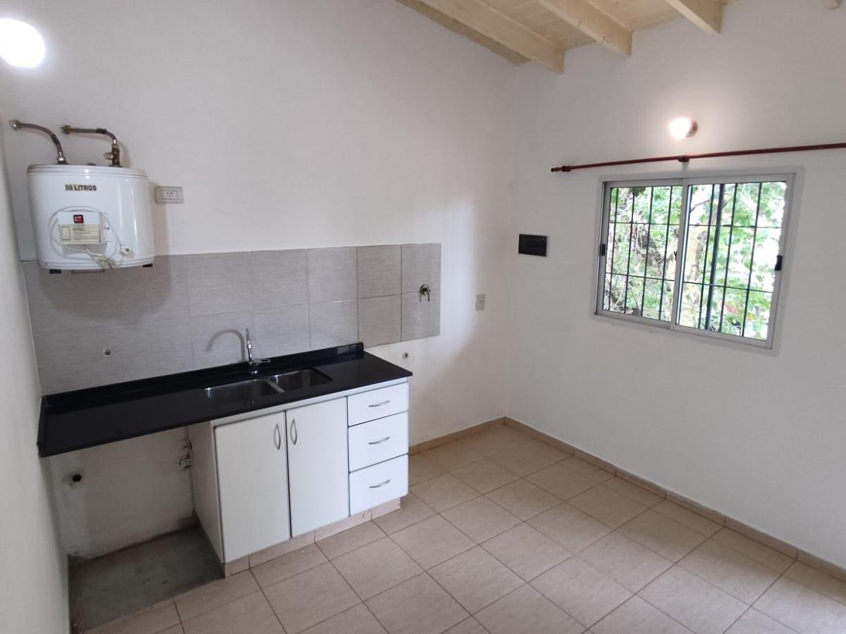 Foto de Vivienda Multifamiliar 6 Deptos en una Casa Venta - Ciudadela, imagen 3
