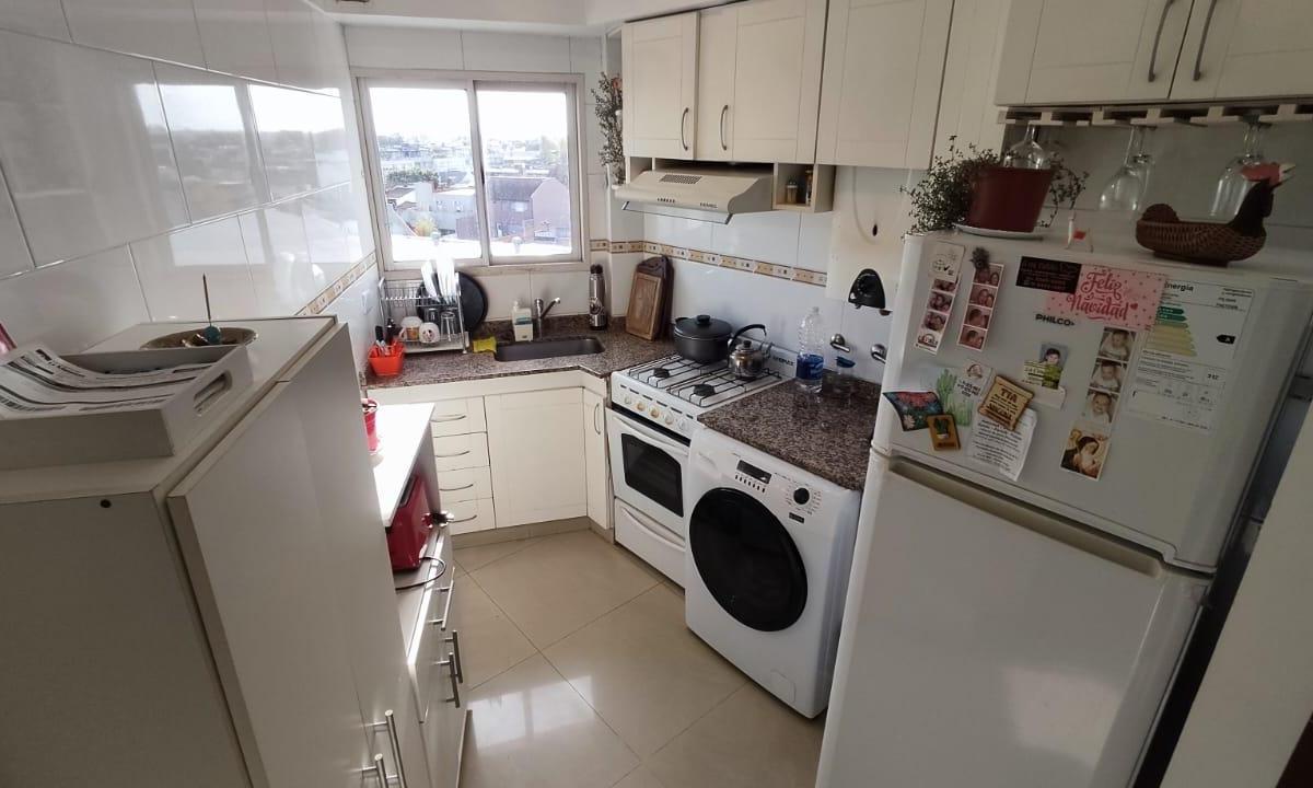 Departamento 2 ambientes Frente Venta - Ramos Mejía