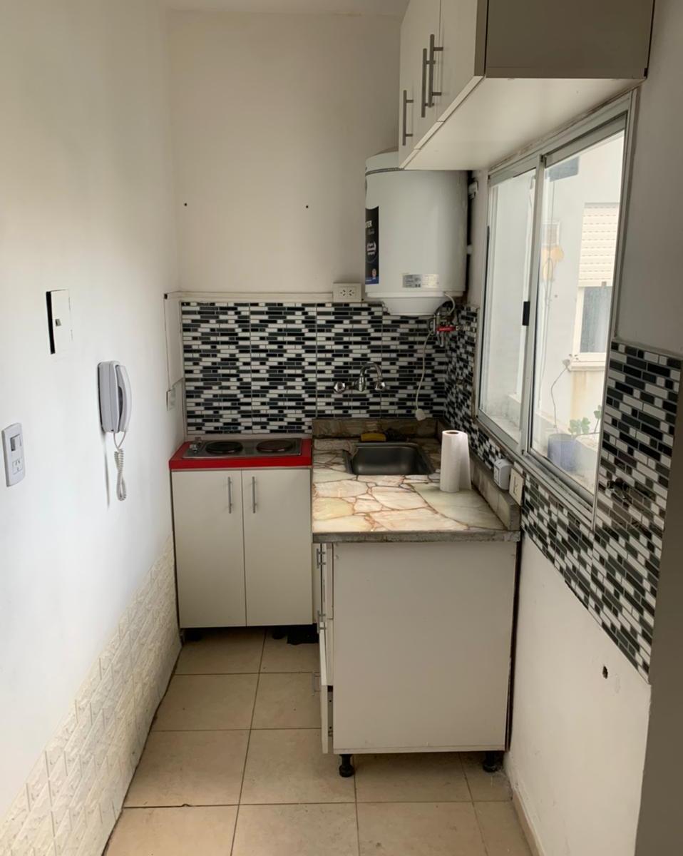 Departamento 2 ambientes Centrico Venta Ramos Mejia Centro