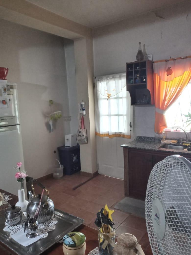 Casa en ventas 4 ambientes en Ramos Mejía Sur.