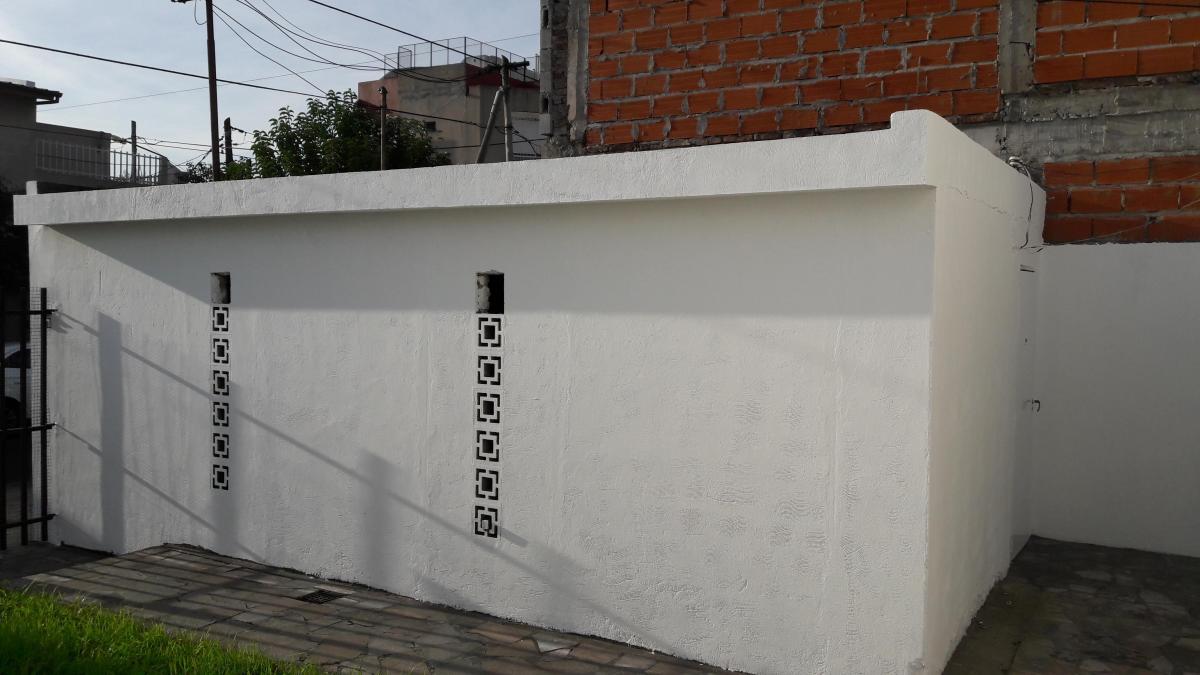 Foto de OPORTUNIDAD - VENTA Casa 3 ambientes garage fondo terraza - Ramos Mejía., imagen 3