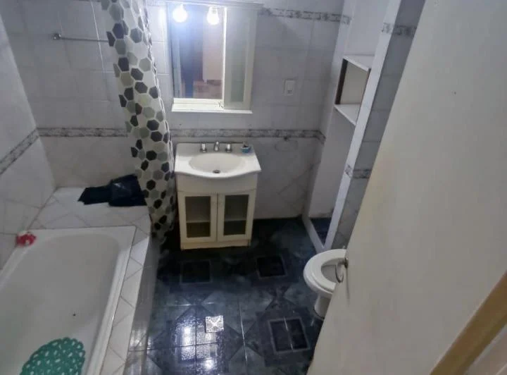 Ph 2 amb con Patio sin expensas en el centro de Ramos-$500.000 4