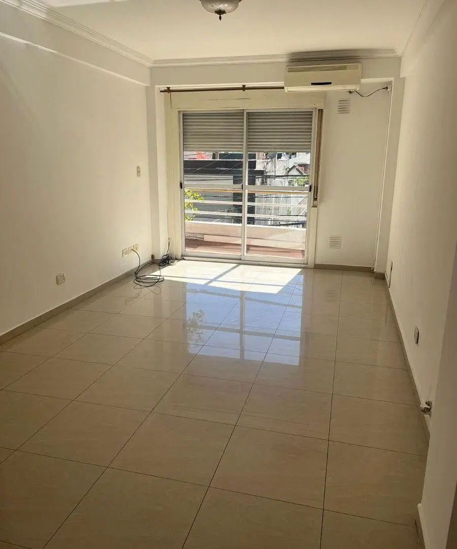 Departamento 3 y 1/2 amb Frente Balcon Terraza Alquiler Ramos Mejia 2