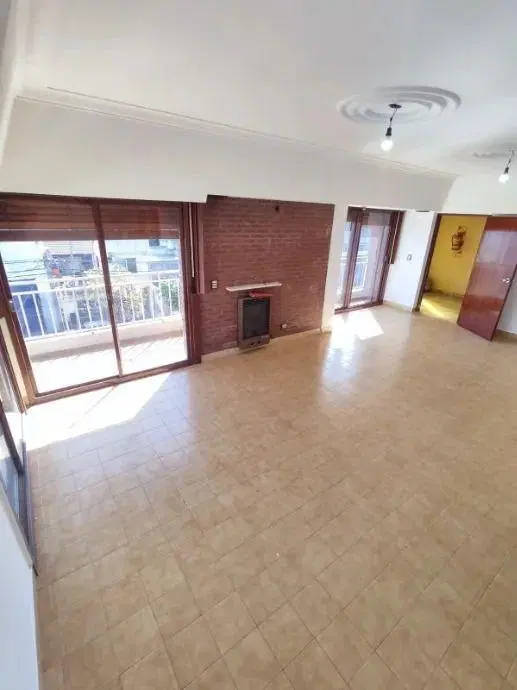 Departamento En Alquiler En Lomas Del Mirador 1