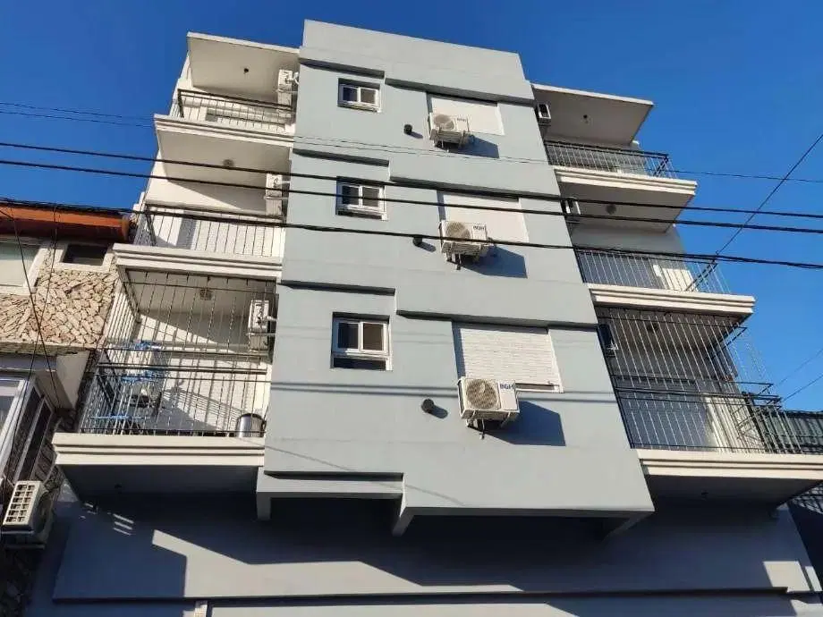 Departamento En Alquiler En Lomas Del Mirador 2