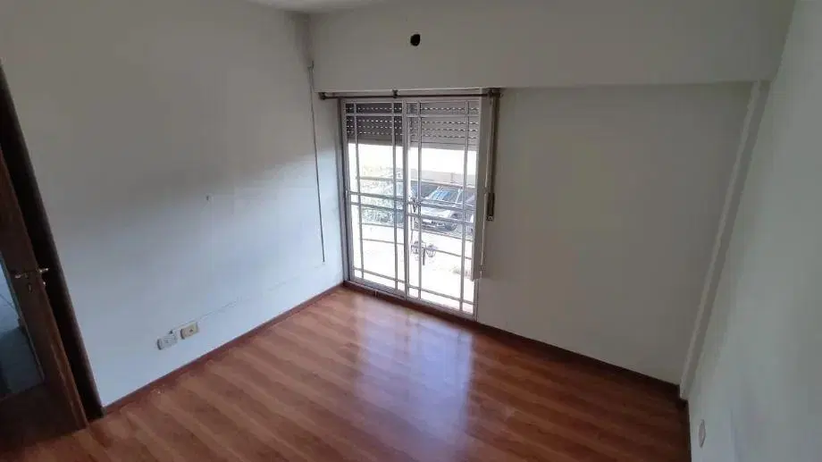 Departamento En Alquiler En Ramos Mejia Sur 5