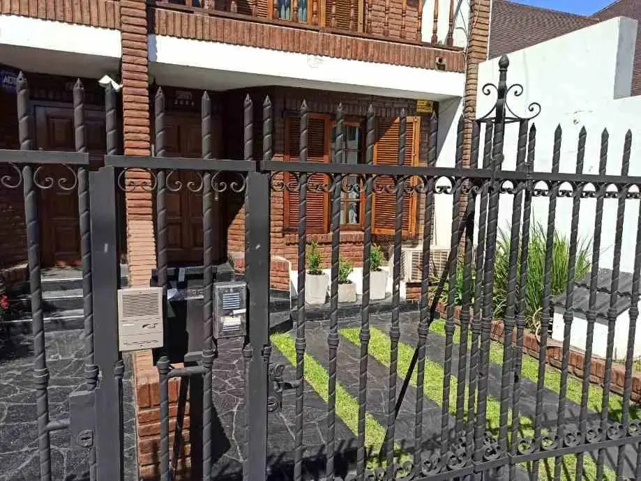 Triplex En Alquiler En San Justo 1
