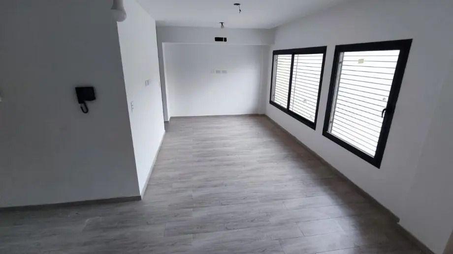 Foto de Departamento 1 Amb Venta Villa Luzuriaga, imagen 4