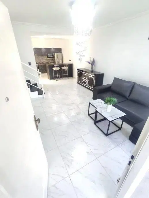 Impecable Duplex 4 Ambientes 2 Baños Cochera Patio Venta Ramos Mejia 2