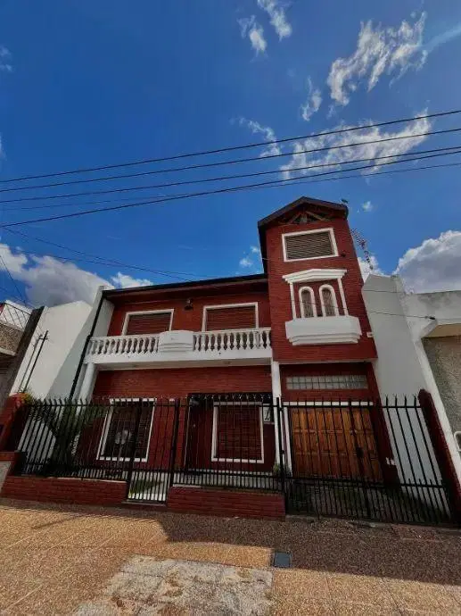Chalet En Venta En Lomas Del Mirador 2