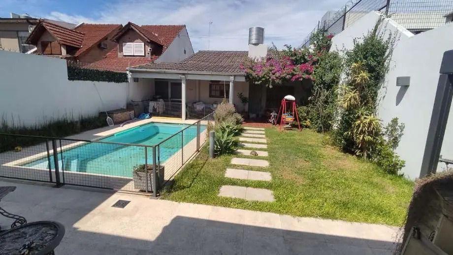 Chalet En Venta En Ramos Mejia Sur