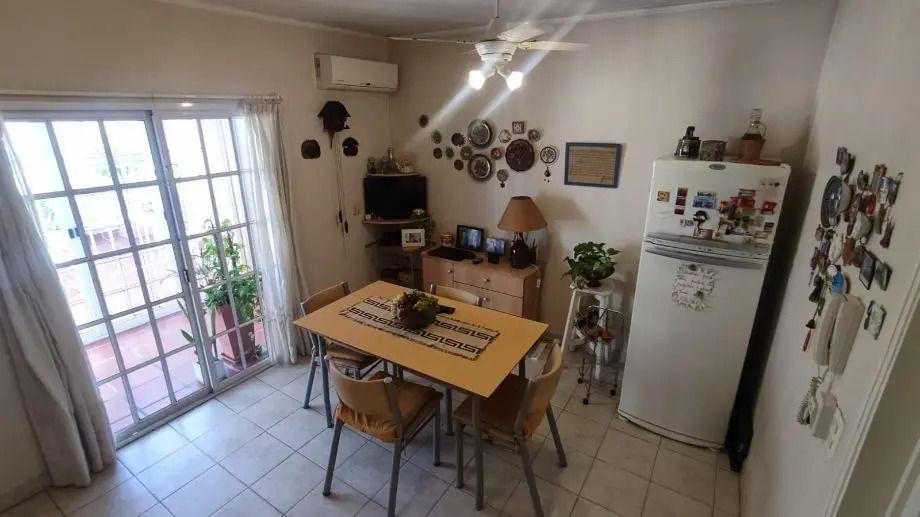 Foto de Duplex 4 Amb Cochera Patio Venta Ramos Mejia, imagen 5