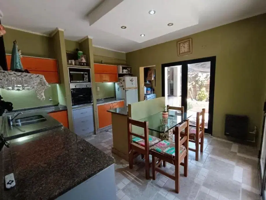 Casa En Venta En Victoria 5