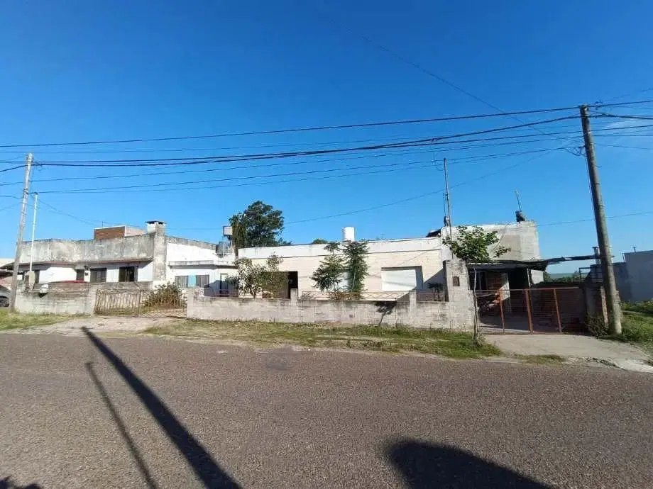 Casa En Venta En Victoria 3
