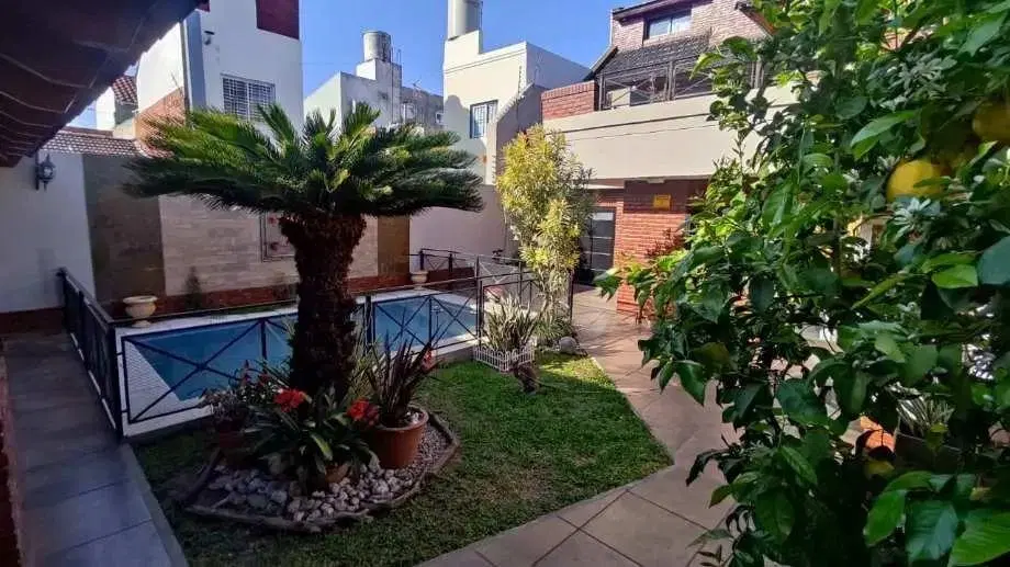 Casa En Venta En Ramos Mejia Sur 1