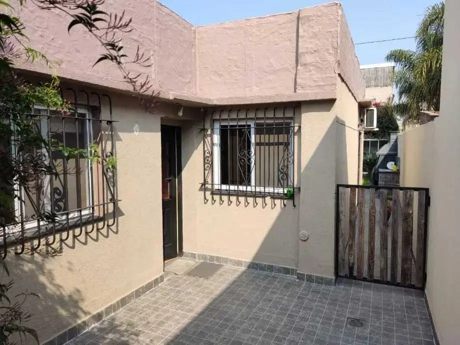 Casa En Venta En Ramos Mejia Sur 2