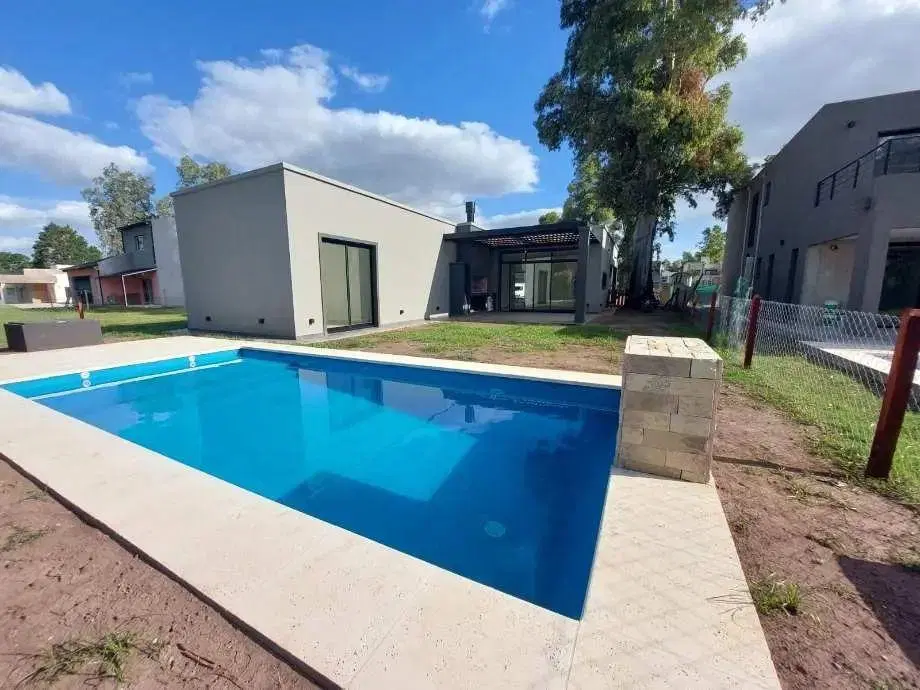 Casa En Venta En Francisco Alvarez 4