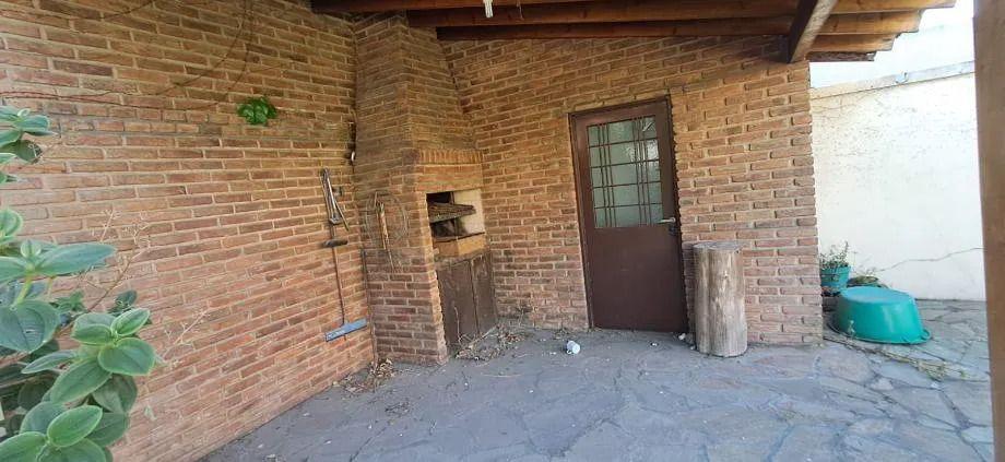 Foto de Chalet En Venta En Villa Sarmiento, imagen 3