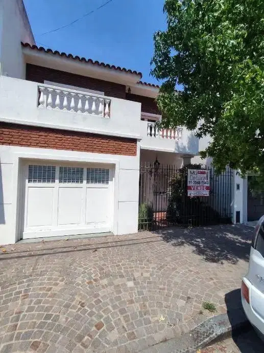 Casa Venta 4 Ambientes Cochera 2 Baños Zona Residencial Ramos Mejia 1