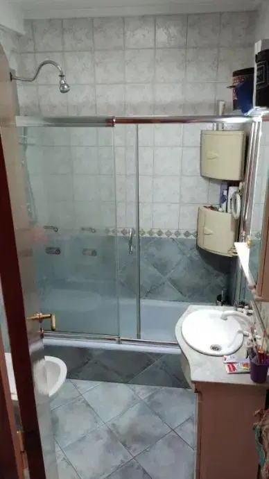 Chalet En Venta En Villa Luzuriaga 4