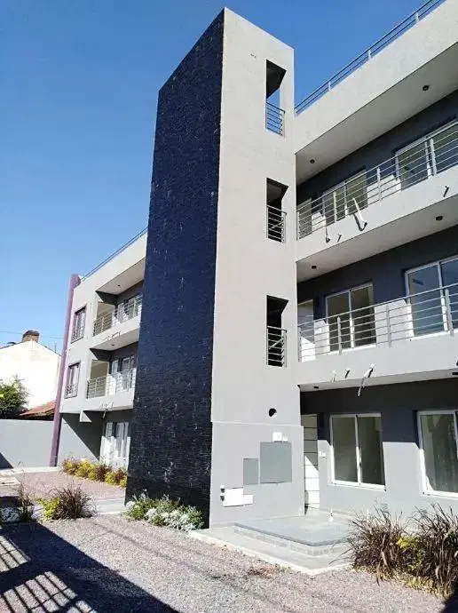 Departamento En Venta En Moron Sur 4