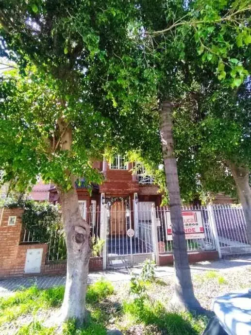 Hermoso Chalet 4 Amb Cochera Fondo Venta Ramos Mejia Centro 4