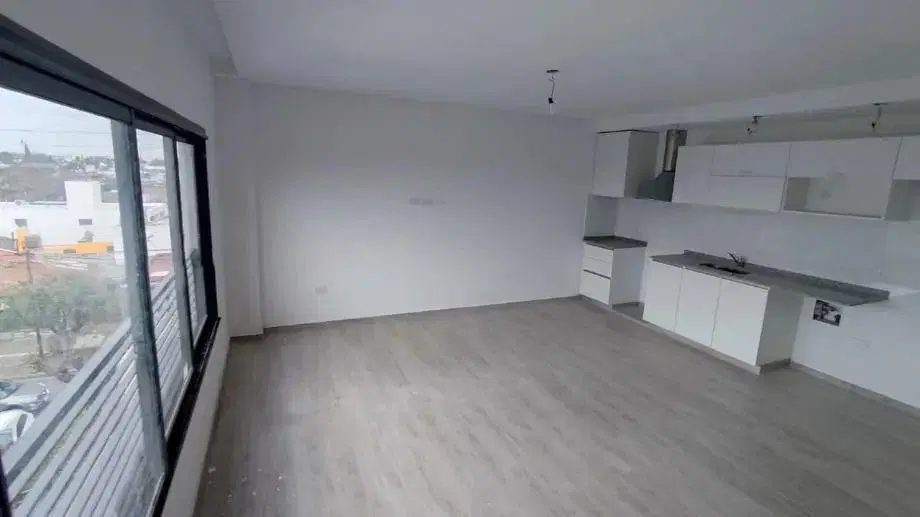 Departamento En Venta En Villa Luzuriaga 4