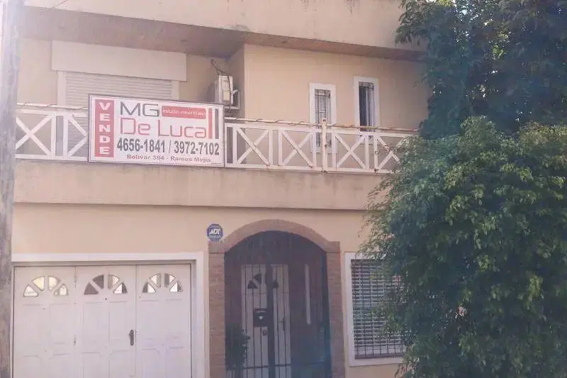 Casa En Venta En Ramos Mejia 2