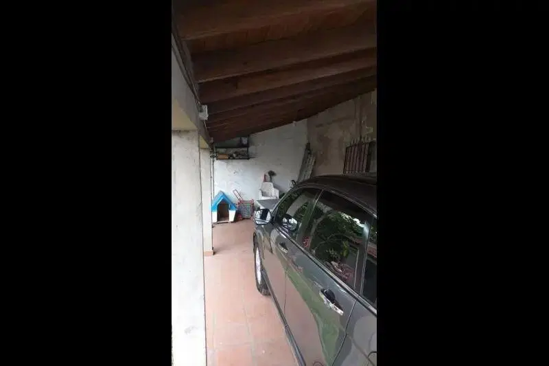 Casa En Venta En Villa Luzuriaga 4