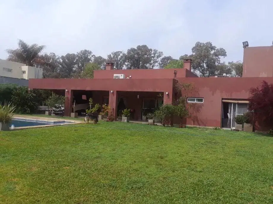 Casa En Venta En Francisco Alvarez 5