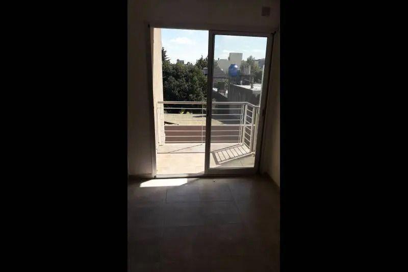 Foto de Departamento En Venta En Villa Sarmiento, imagen 1