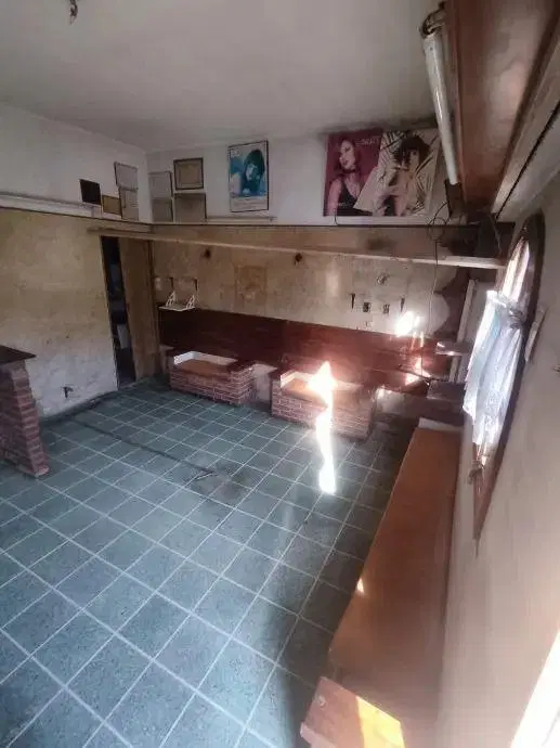 Local En Venta En Villa Sarmiento 4