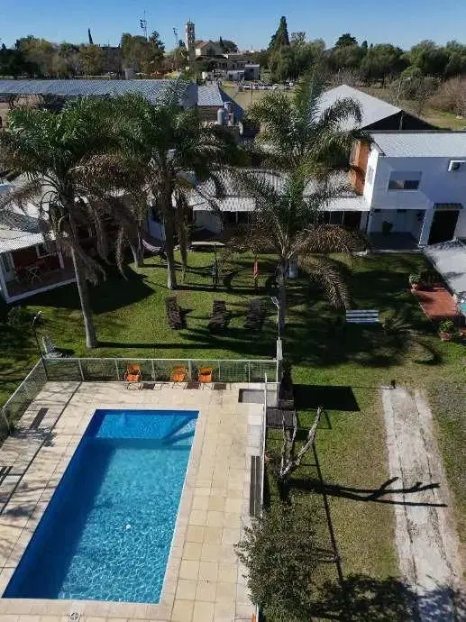 Inmueble Comercial En Venta En Victoria 2