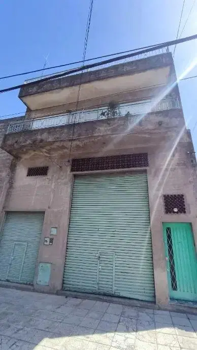 Galpon Con Vivienda En Venta En Ciudadela 1