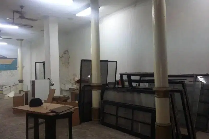 Local En Venta En San Nicolas 4