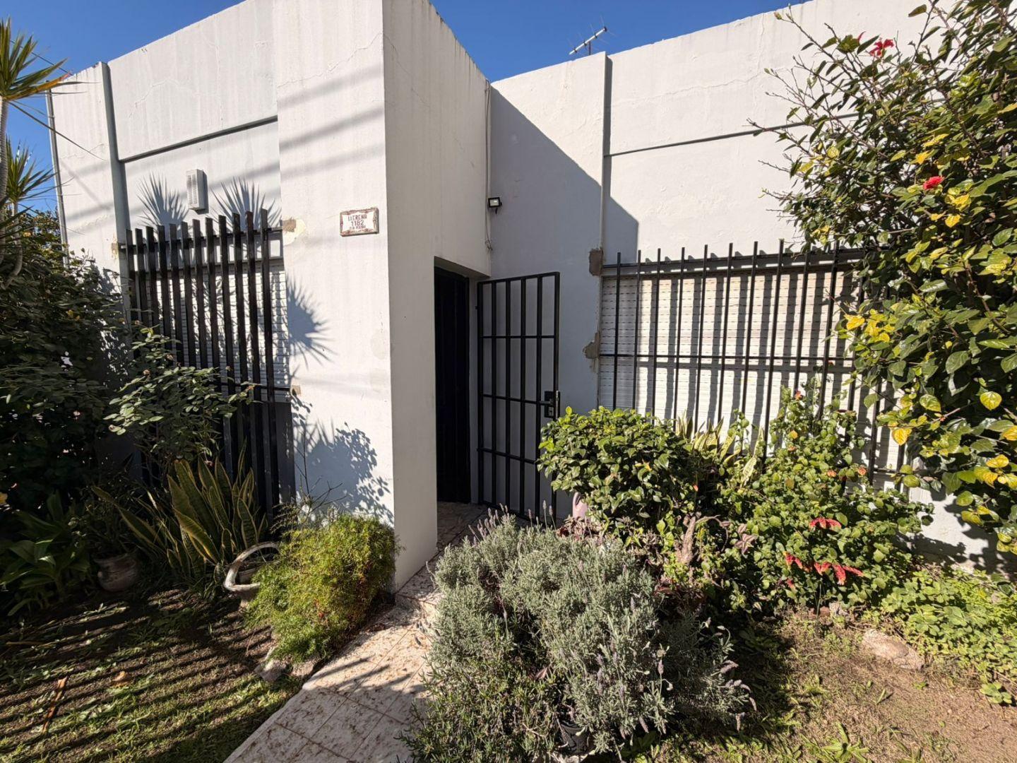 Casa 0 ambientes 0 dormitorios. | Juan Llerena al 1100